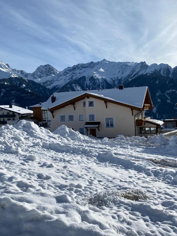 Alpenglueck Apartment Fiss Exterior photo